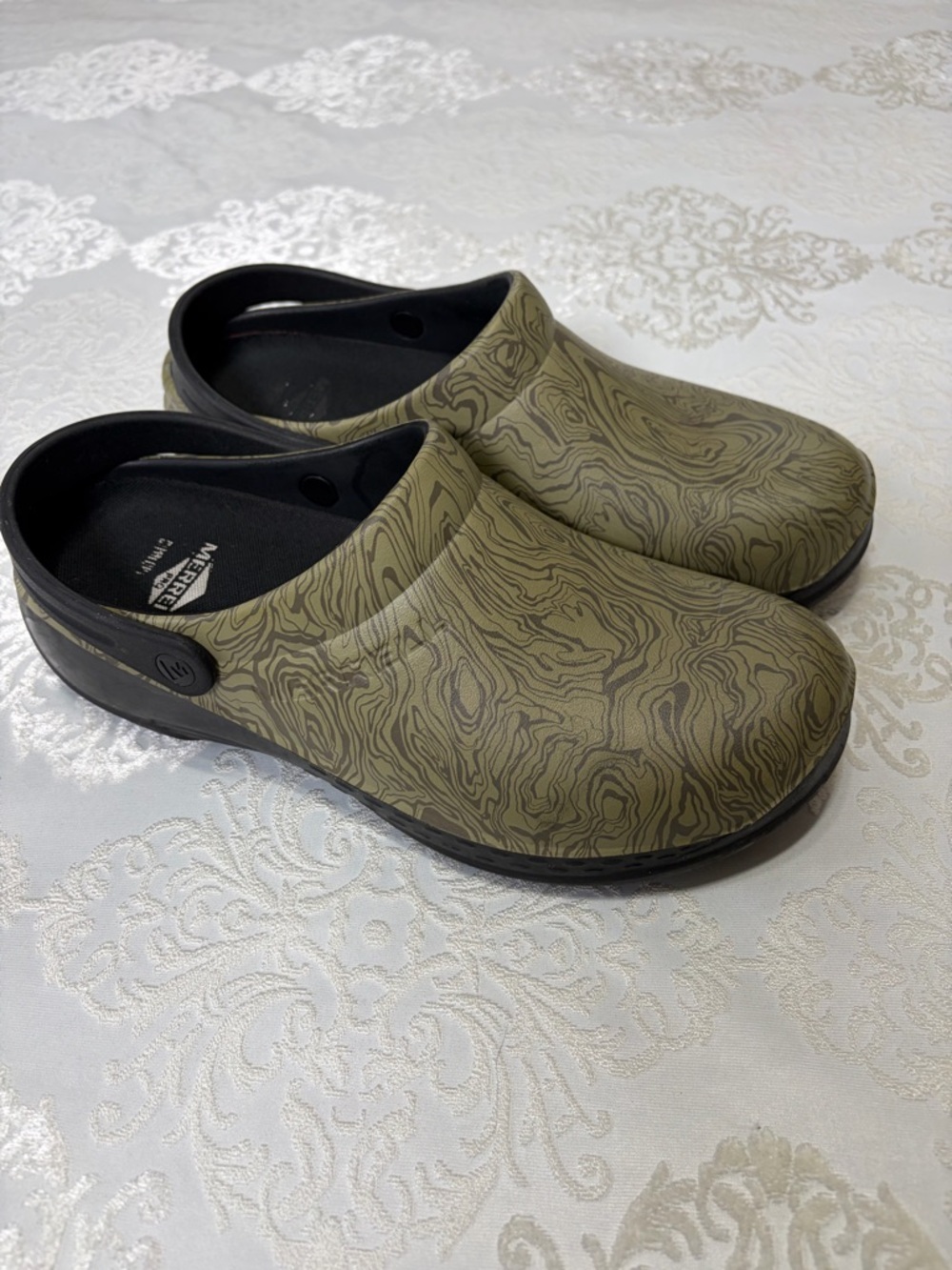 Merrell Men’s Encore Service Pro Work Clogs Green Topographic Pattern Size 12